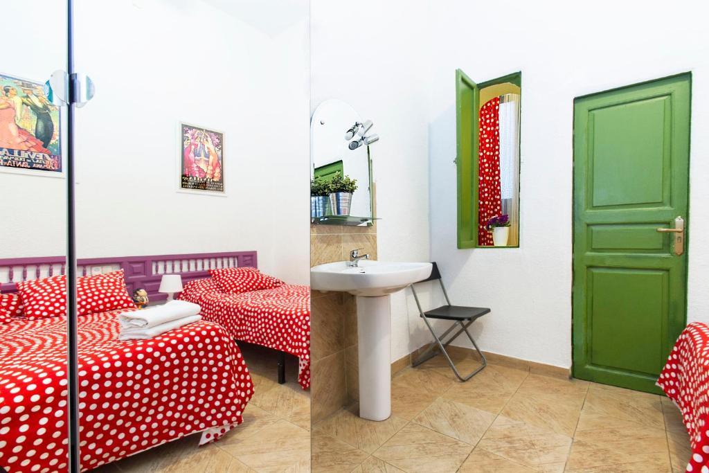 Hostal Bahia Madrid Quarto foto